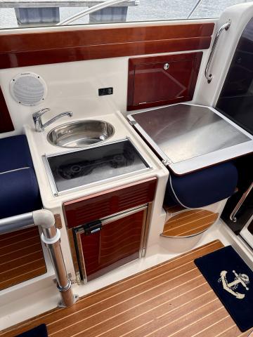 Aquador 23 DC