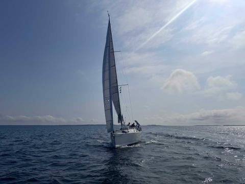 Hanse 370 e