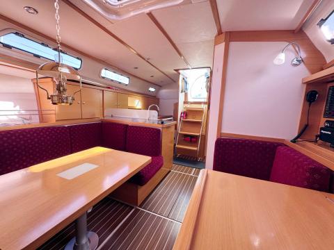 Hanse 370 e