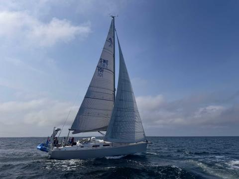 Hanse 370 e