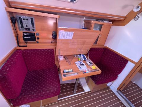 Hanse 370 e