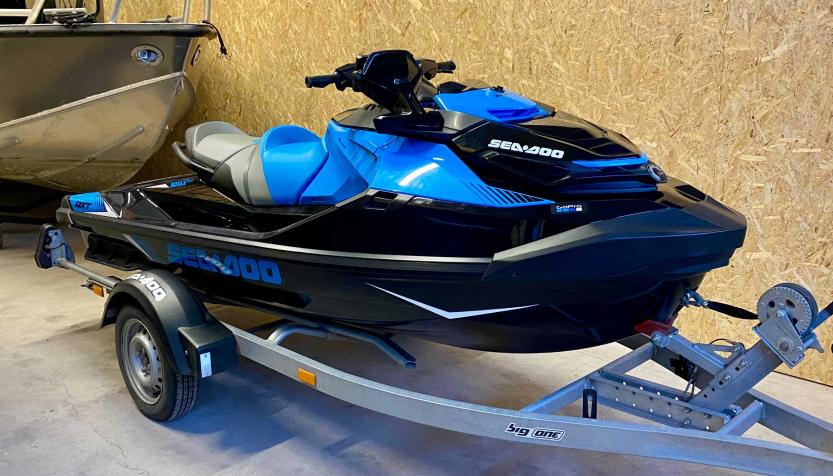 SeaDoo RXT 230